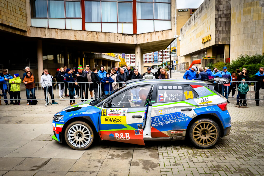Fotka z rally závodů