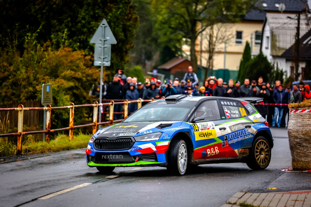 Fotka z rally závodů