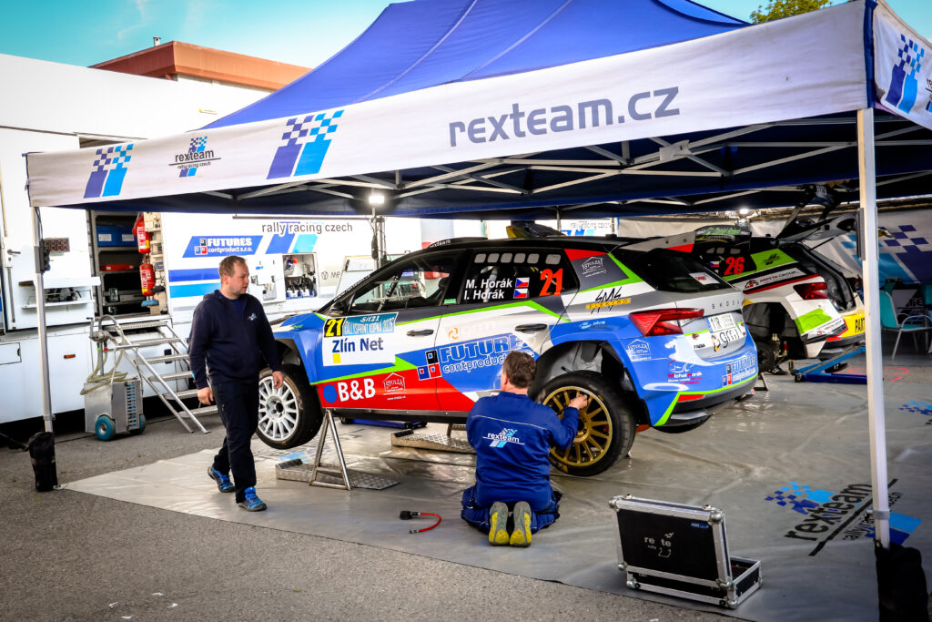 Fotka z rally závodů