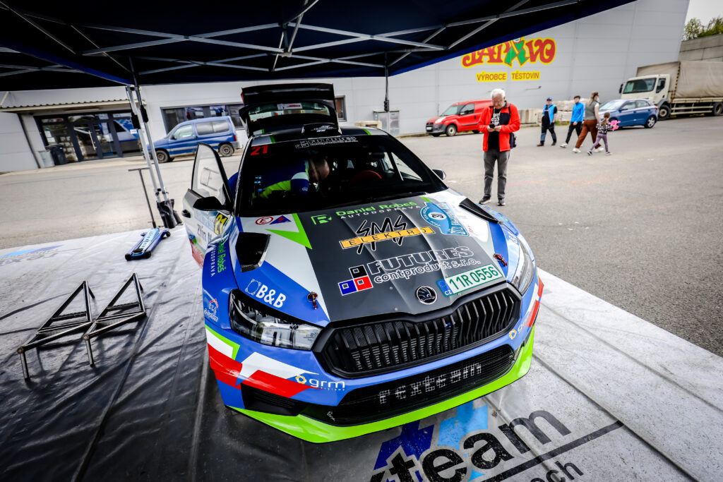 Fotka z rally závodů