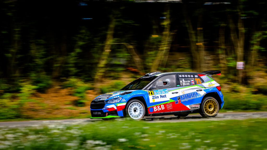 Fotka z rally závodů