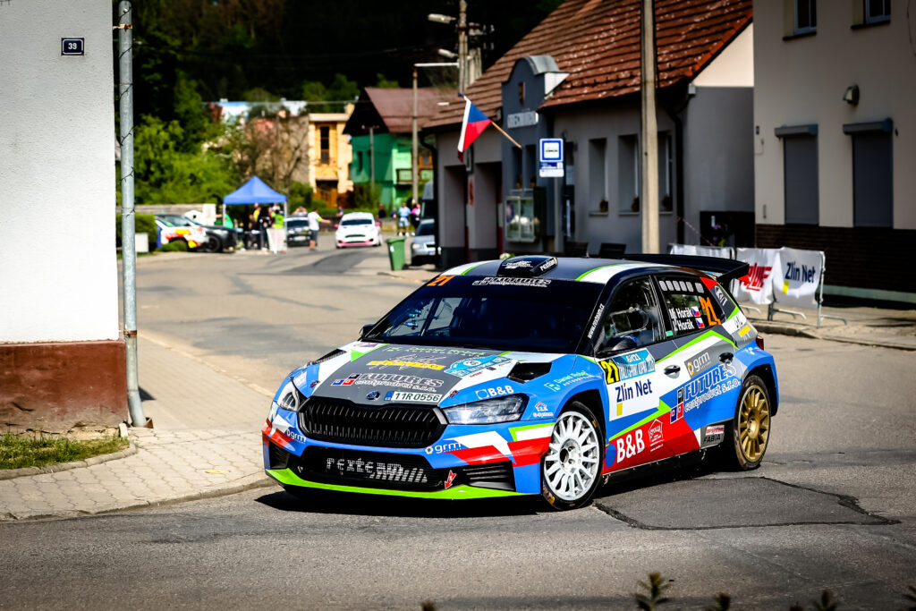 Fotka z rally závodů