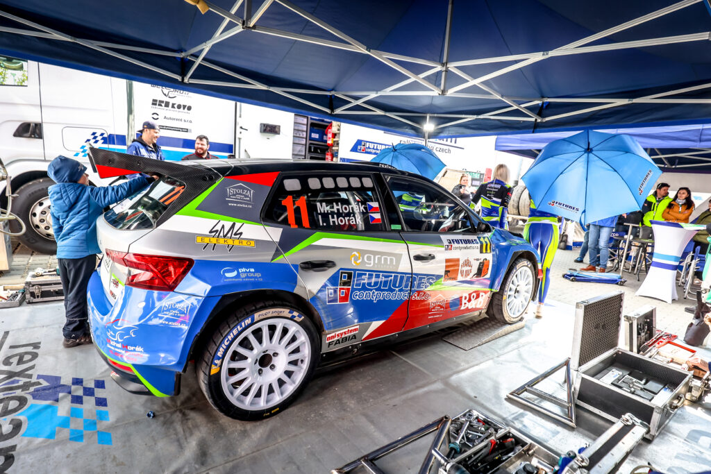 Fotka z rally závodů