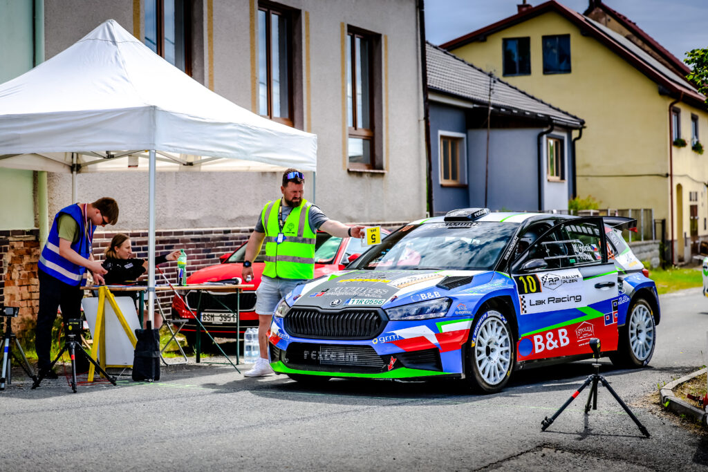 Fotka z rally závodů