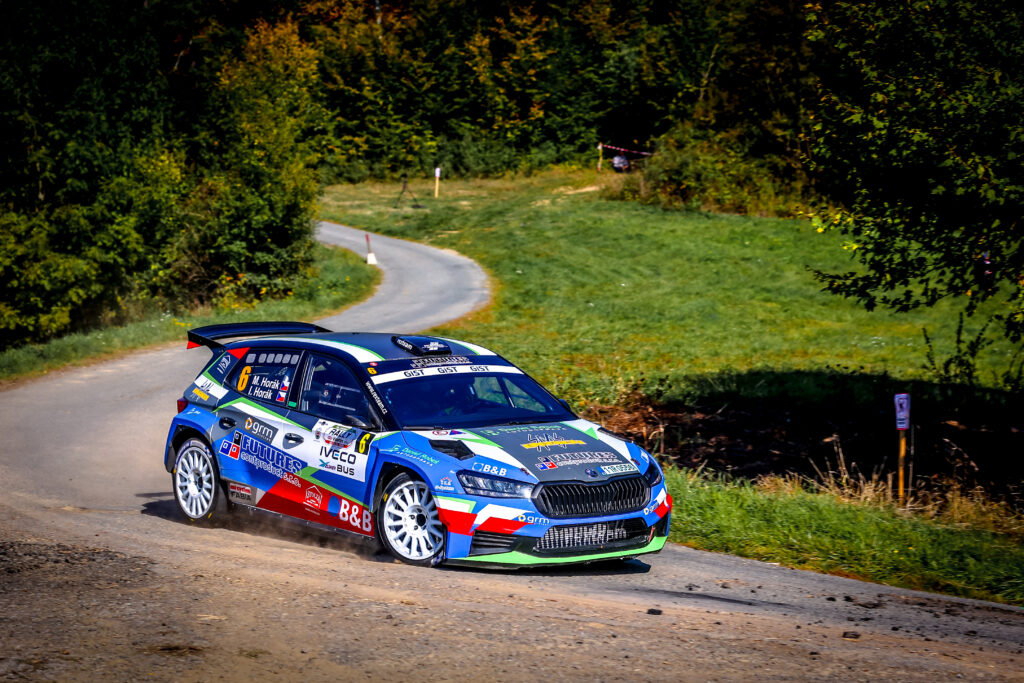 Fotka z rally závodů